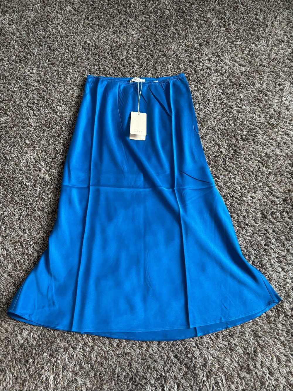 DÔEN Elowena 100% silk skirt